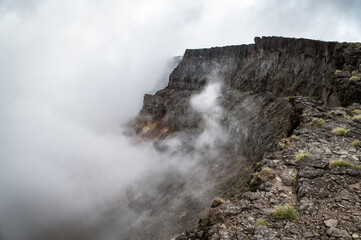 八ヶ岳、硫黄岳から眺める風景