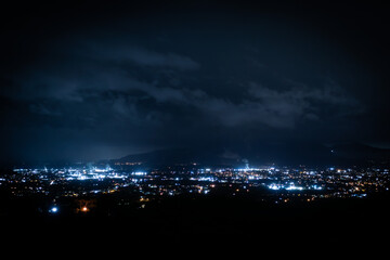 Panorama Lucca di notte - obrazy, fototapety, plakaty