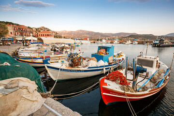 Fototapeta na wymiar Traditional Greece. Lesvos island, view of town Molyvos (Mithymna) with old castle above