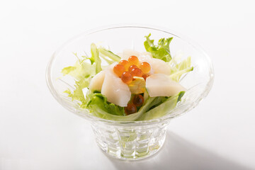 ホタテとイクラの前菜