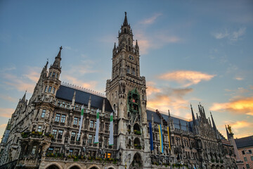 Naklejka premium Munich (Munchen) Germany, sunrise city skyline at Marienplatz new Town Hall Square