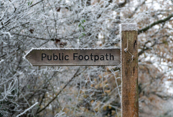 Public Footpath this Way