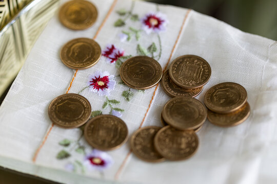 metal, plata, brillante, cromado, esfera, objeto, circunferencia, arras, moneda, s&iacute;mbolo, dorado