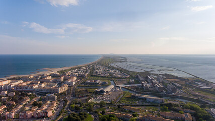 Sete from above: city, sea, and harbors intertwine
