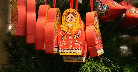 russian dolls chrismas decoration