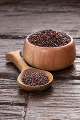 Chenopodium quinoa – Black brown quinoa seeds