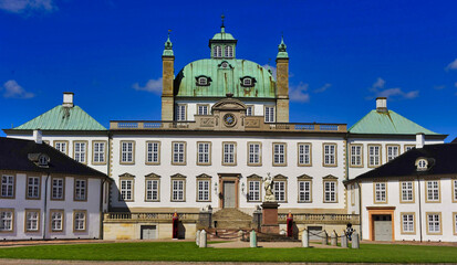 Fototapeta na wymiar Royal Frdensborg Palaces in Denmark