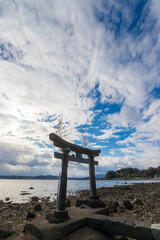 海と空と鳥居（大分県杵築市）