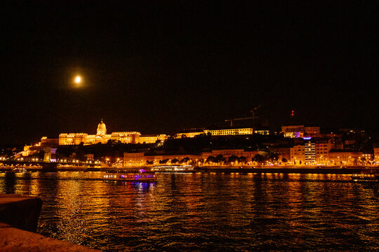 calm Danube at night in Budapest full moon. Euro-trip