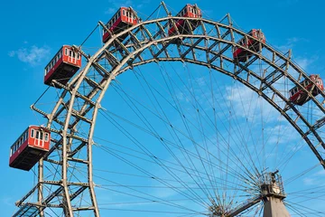 Deurstickers Traditional landmark ferris wheel. Vienna city center. Prater attraction. Austria © h368k742