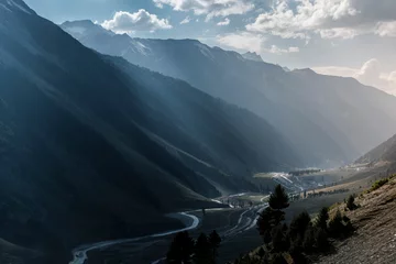 Papier Peint photo autocollant Himalaya Zoji la pass is one of the most dangerous road in the world. the road is very narrow so if two truck meet each other, it will be a problem. But this road has amazing view because of the himalayas