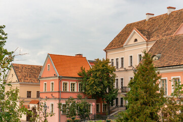 Fototapeta na wymiar Old buildings in the historical district. Trinity suburb in Minsk.