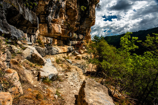 2023 8 6 Rotzo rocky walls 2.jpg