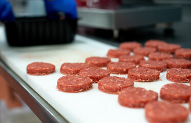 Cadena de producción de mini hamburguesas