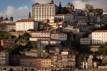 Cais do Porto na Golden Hour