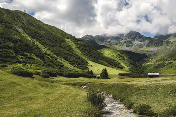 Fototapeta na wymiar Alpenlandschaft in Österreich