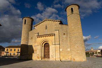 San Martin de Tours Romanesque church in Fromista at sunset, Palencia, Castilla León, Spain.