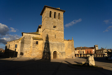 Fototapeta na wymiar San Pedro church in Fromista, Palencia, Castilla León, Spain.