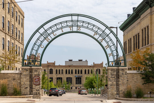 Entrance to Schlitz Park in Downtown Milwaukee