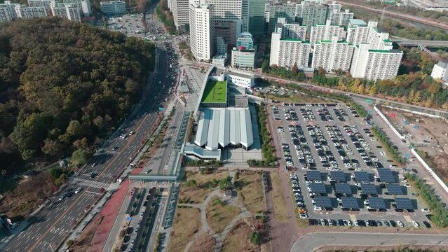 Drone View of Seoul city in South Korea, Suseo Station, Srt, 60fps, Autumn