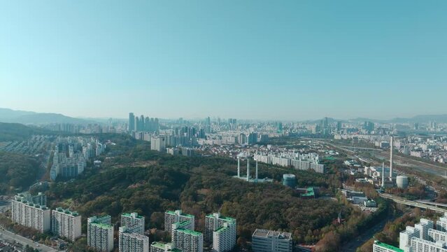 Drone View of Seoul city in South Korea, Suseo Station, Srt, 60fps, Autumn