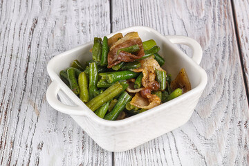 Roasted bacon with green bean