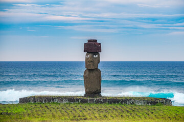 moais in Tahai at sunset, Rapa Nui, Easter Island