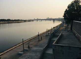 Fototapeta na wymiar Evening View of Sabarmati Riverfront in Ahmedabad Gujrat