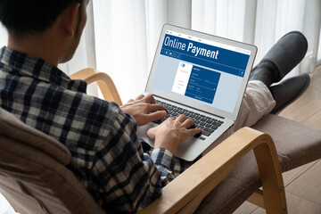 Obraz na płótnie Canvas Online payment platform for modish money transfer on the internet netowrk