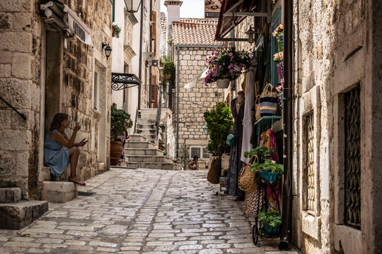 Fototapeta beautiful narrow Croatian streets in summer