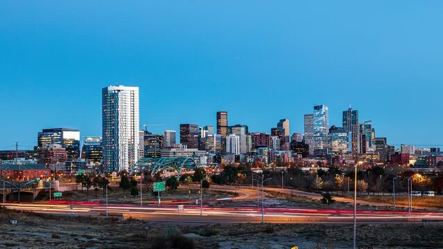 Day to Night Timelapse of Downtown Denver Skyline (Short)