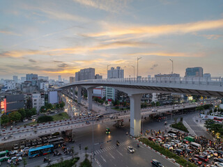 Obraz premium Hanoi skyline cityscape at sunset on Giai Phong - Truong Chinh street