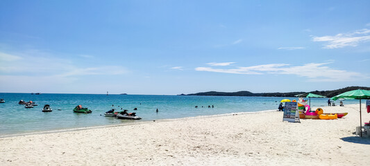 Sea view with cloudy blue sky in peaceful day, island in Thailand