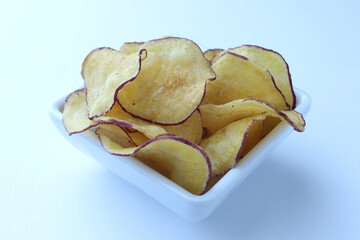 Sweet potato chips, nutritious food.