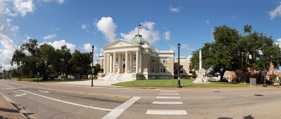 historic parish court house in Lake Charles, Louisiana