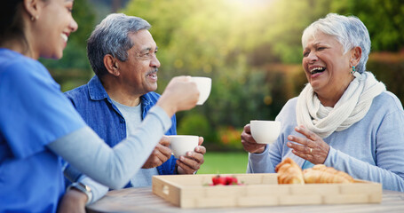 Caregiver, laughing or senior people with coffee for bonding or talking in park or nature to relax. Support, tea drink or happy woman with funny nurse or elderly man speaking of gossip in discussion - Powered by Adobe