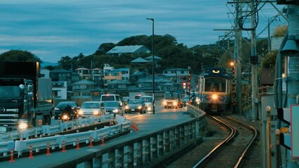 the street of the city of kamakura