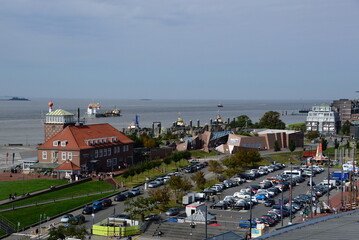 Fototapeta na wymiar Port Neuer Hafen in the Town Bremerhaven at the North Sea