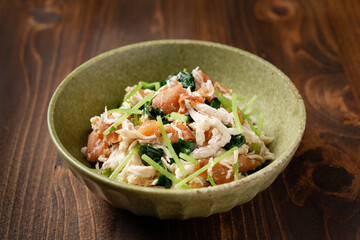 鶏ササミと三つ葉の梅肉和え