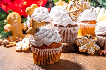 Christmas gingerbread cupcakes