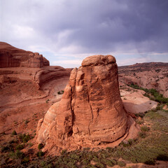 Fototapeta na wymiar Arizona valley, natural scenery, and clouds