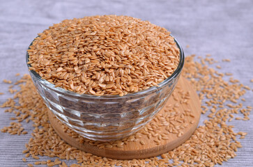 Yellow flax seeds