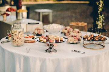 wedding table setting