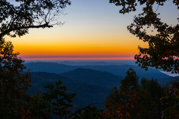 Fototapeta na wymiar Blue Ridge Mountains sunrise