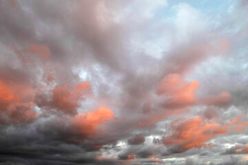 Photo shot of dark clouds during sunset