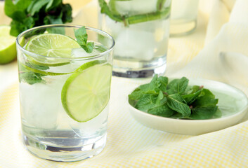 refreshing mojito drink with mint and lime