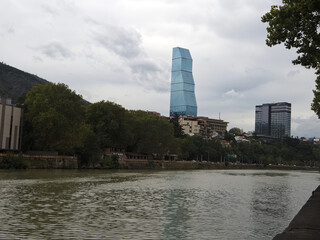 Tbilisi embankment of the Kura River © Yosef
