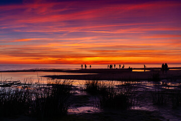 Fototapeta premium sunset over the lake