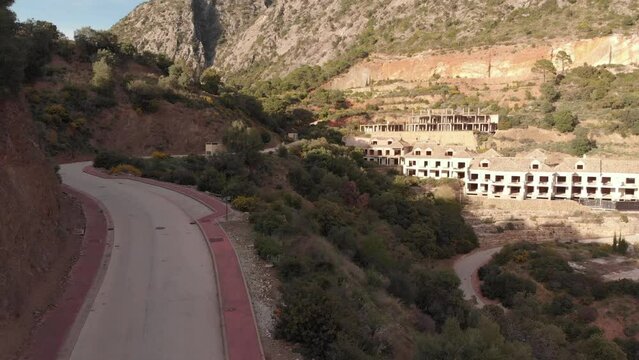 Road to the abandoned city
