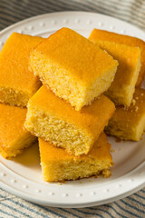 Homemade Baked American Corn Bread